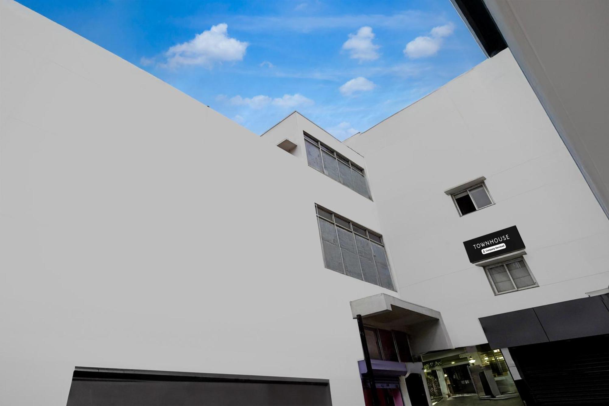 Super Townhouse Arcot Road Near Kauvery Hospital Chennai Esterno foto