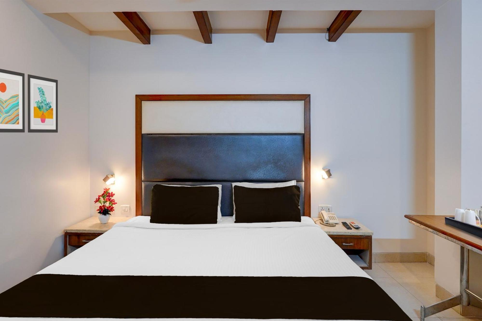 Super Townhouse Arcot Road Near Kauvery Hospital Chennai Esterno foto